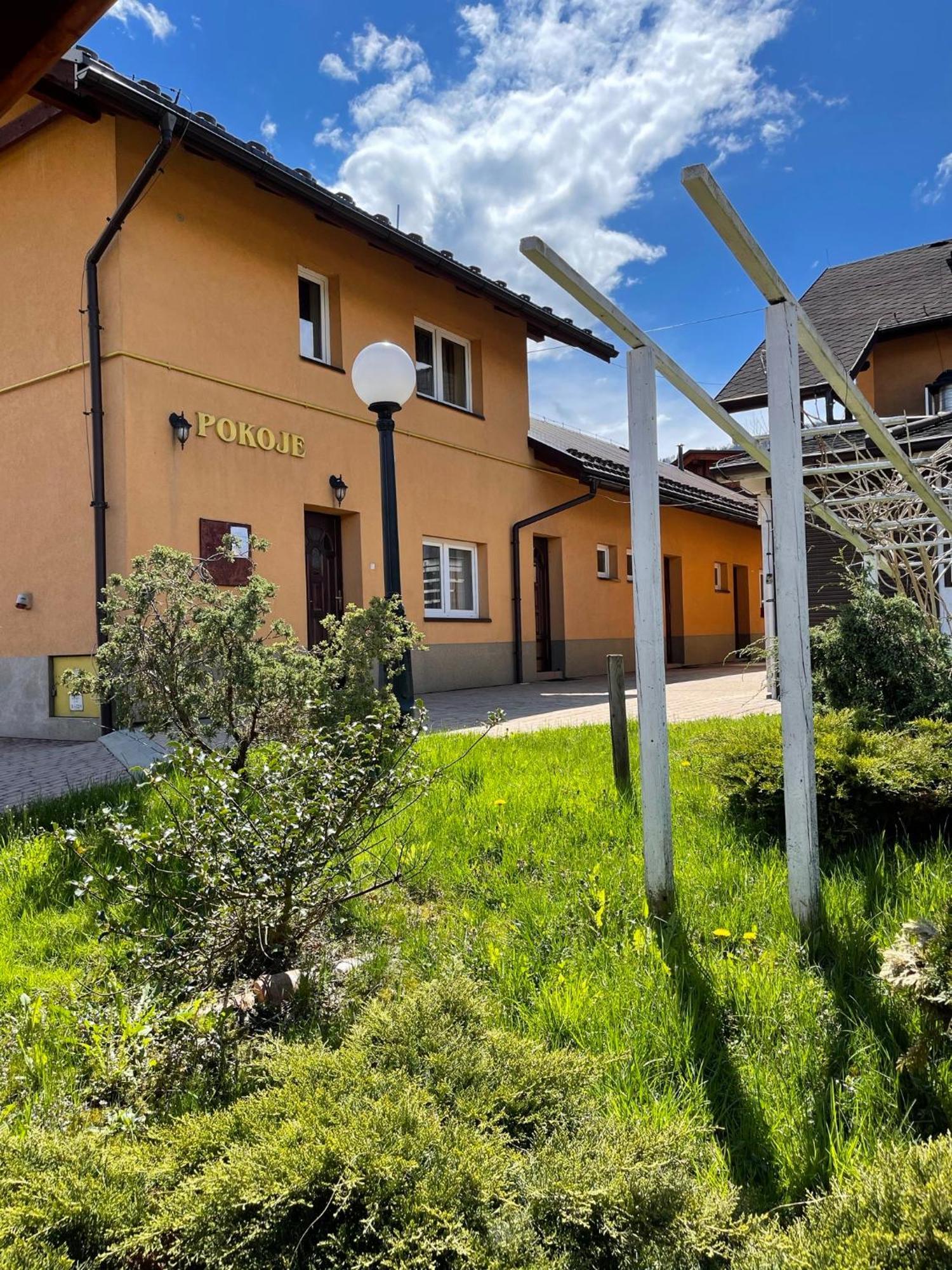 Pokoje Maria Międzybrodzie Bialskie Exterior photo